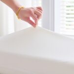Avtakbart trekk med glidelås på ErgoCool memory foam pute
